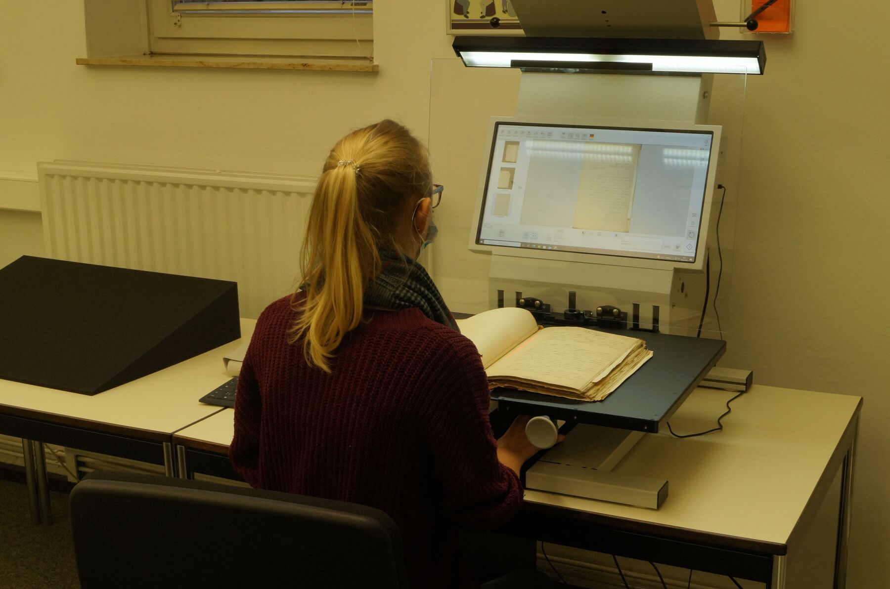 LKANK_Buchscanner_in_Betrieb